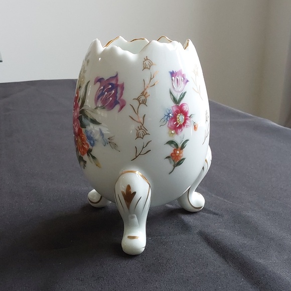 Vase - Picture 4 of 5